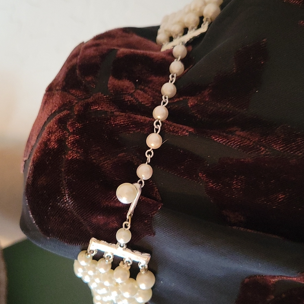 Vintage Faux Pearl & Crystal Statement Collar Necklace - Picture 3 of 7